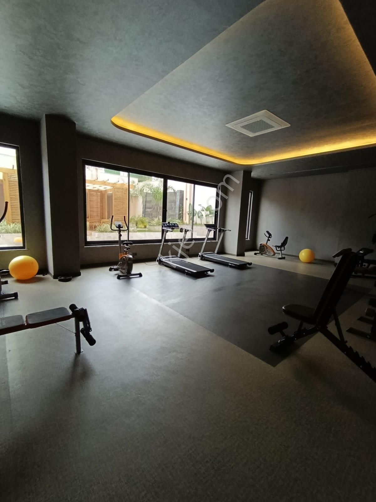 Antalya Alanya Mahmutlar'da Satılık 1+1 Rezidans Daire - Görsel 19