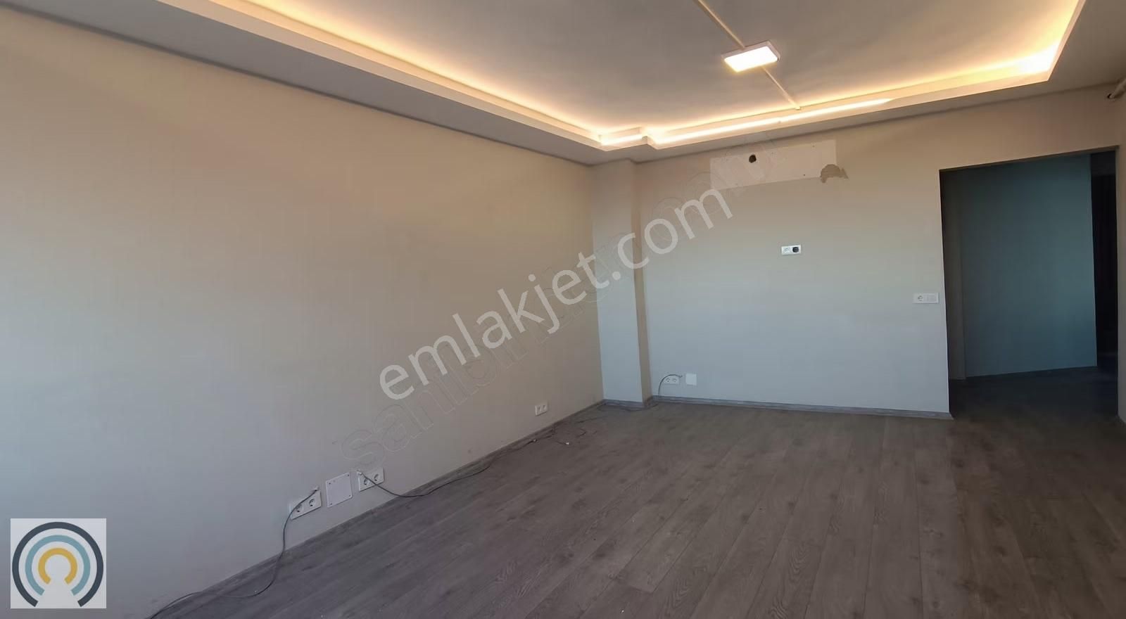 Deniz Manzaralı Satılık Ofis - Görsel 12