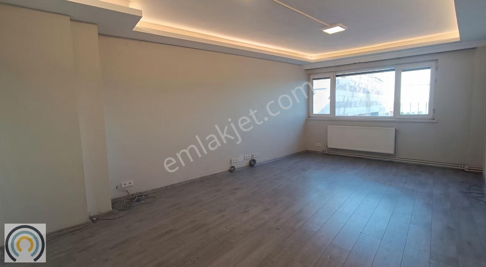 Deniz Manzaralı Satılık Ofis - Görsel 2