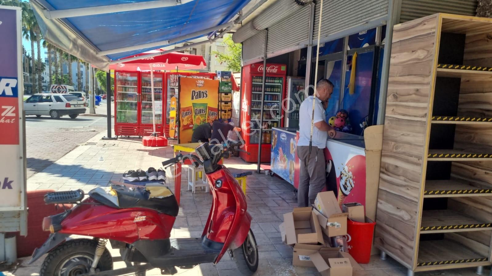 Lara Bölgesi Ana Cadde Üzerinde Devren Kiralık Market - Görsel 4