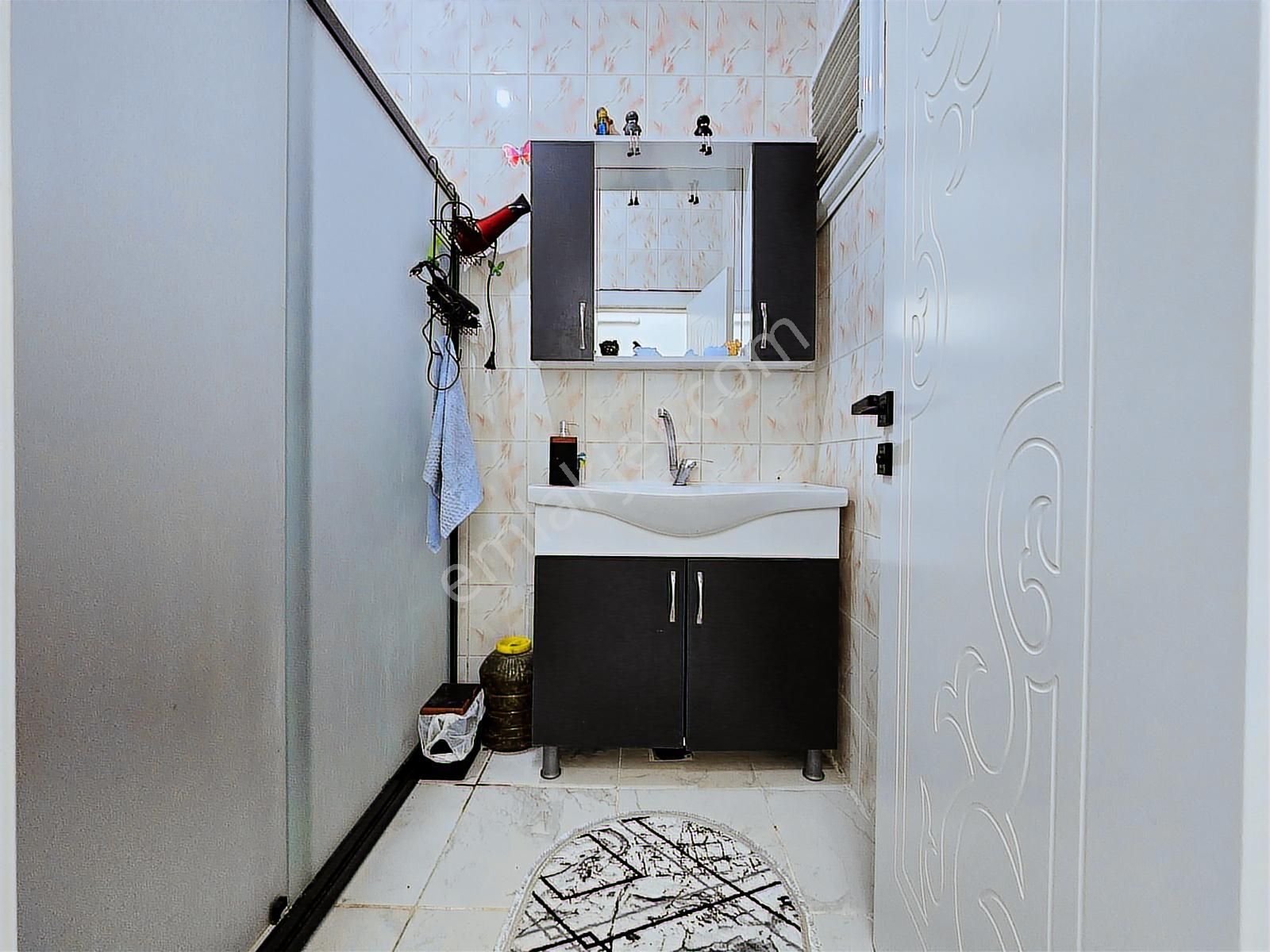 Piyade Mah Satılık 2+1 Kat Konumlu Ful Yapılı Cadde Üstü Daire - Görsel 17