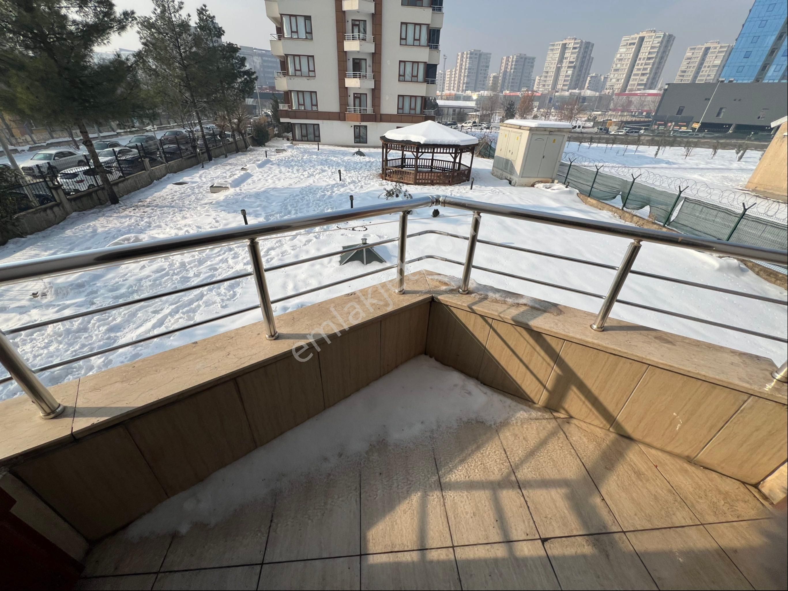 Premar’dan Doğum Hastanesi Karşısı Kiralık 3+1 Daire - Görsel 3