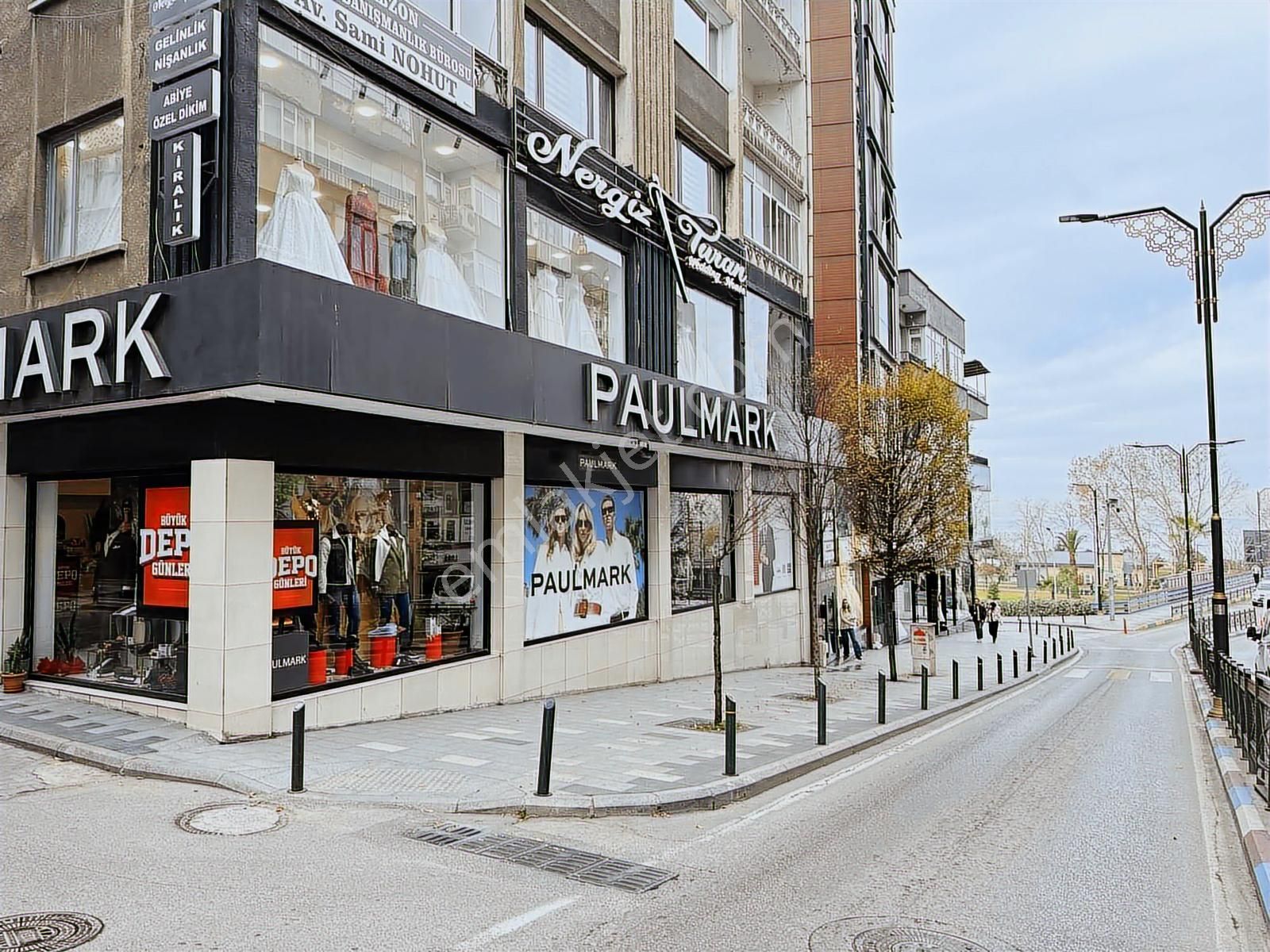 Trabzon Gazipaşa Caddesinde Satılık İş Yeri - Görsel 2