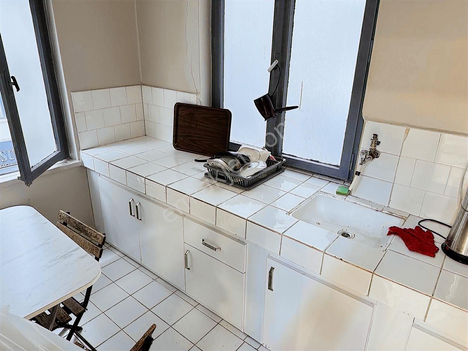 Trabzon Gazipaşa Caddesinde Satılık İş Yeri - Görsel 7