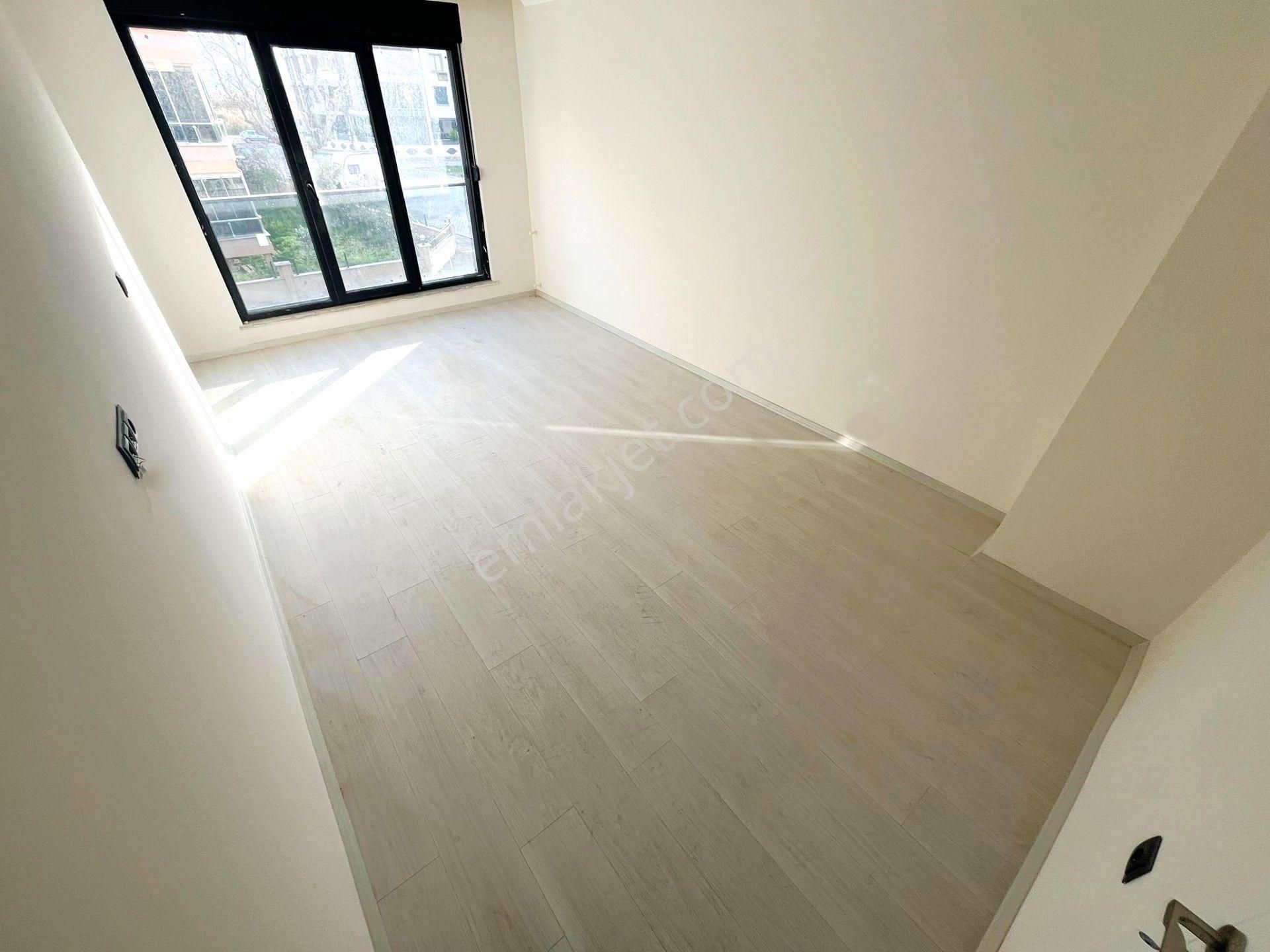 Aygül'den Akçay'da Site İçi Sıfır Ara Kat Ön Cephe Ayrı Mutfaklı Ebeveyn Banyolu 2+1 Satılık Daire - Görsel 11