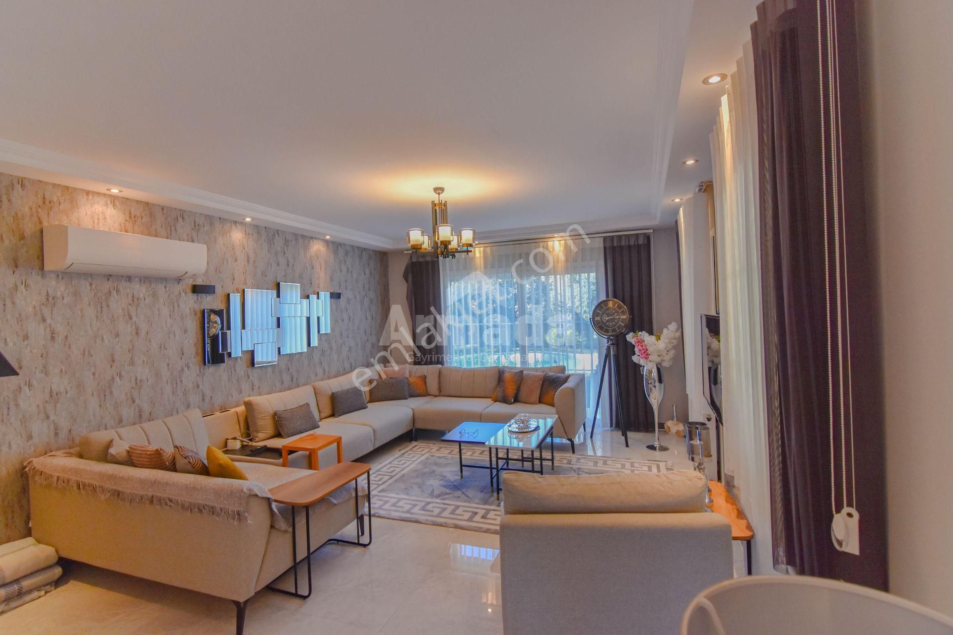 Kuşadası Kadınlar Denizi'nde Panoramik Manzaralı Müstakil 3+1 - Görsel 12