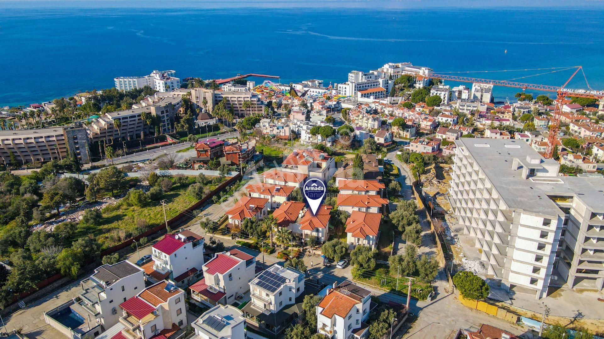 Kuşadası Kadınlar Denizi'nde Panoramik Manzaralı Müstakil 3+1 - Görsel 2