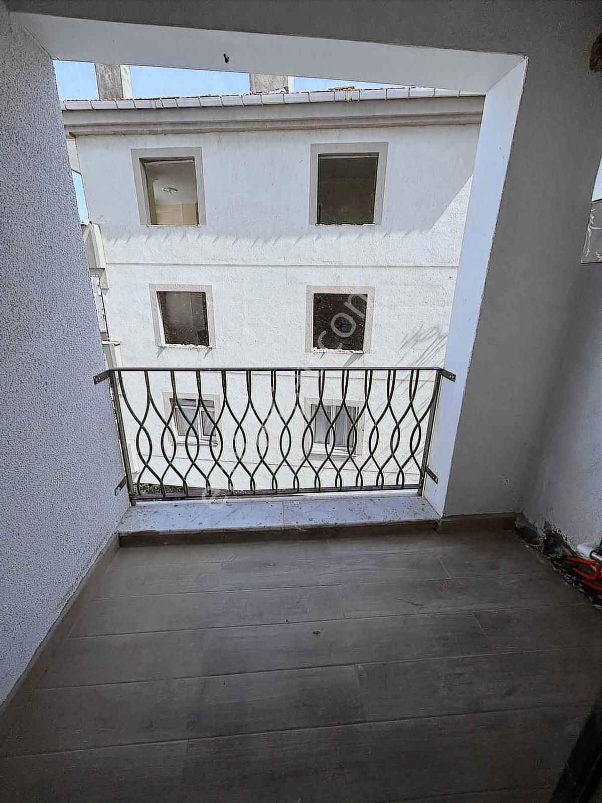 Demir Deluxe ___sahile 41 Adım Satılık Deluxe Daire___konum 10 - Görsel 23