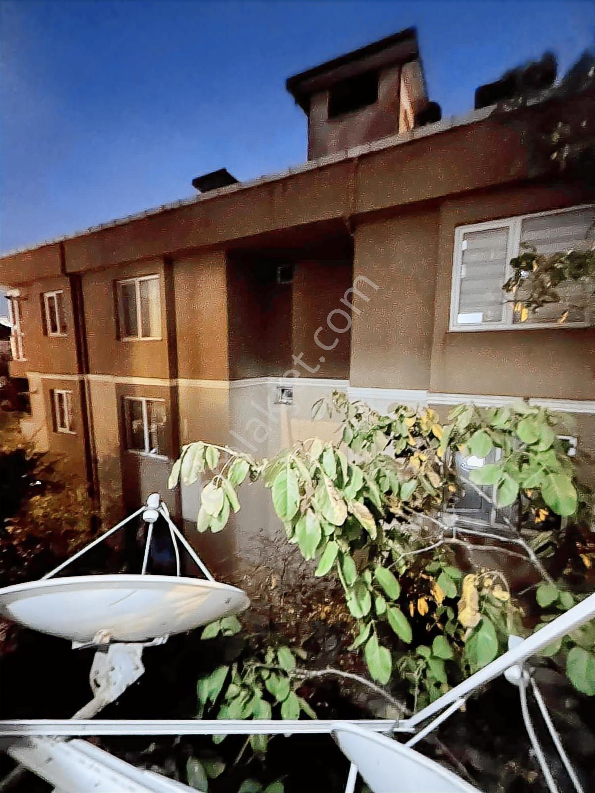 Demir Deluxe___fiyatı Düştü!acil Satılık 2+1 Daire___fiyatı 10 - Görsel 11