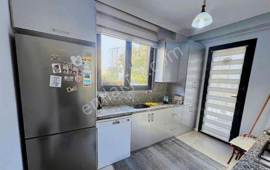 Kadıköy Kozyatağı'nda Ön Cephe, Teraslı, Kozzy Avm Yanında 80 M2 2+1 Satılık Daire - Görsel 9