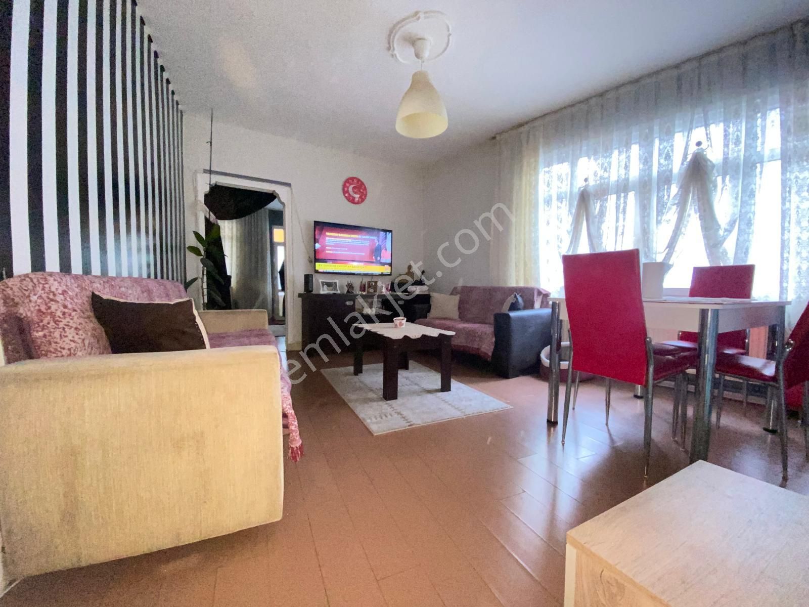 Maltepe Küçükyalı Merkezde İbni Sina'ya Yakın 3+1 Satılık Geniş 4 Kat Son Kat Kiracılı Fırsat - Görsel 5