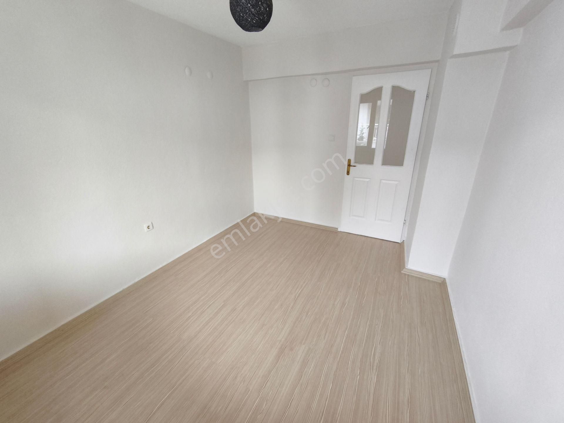Feridun Pözüt Caddesi Üzerinde Çift Cephe Çift Balkon Kiralık 3+1 Daire - Görsel 29