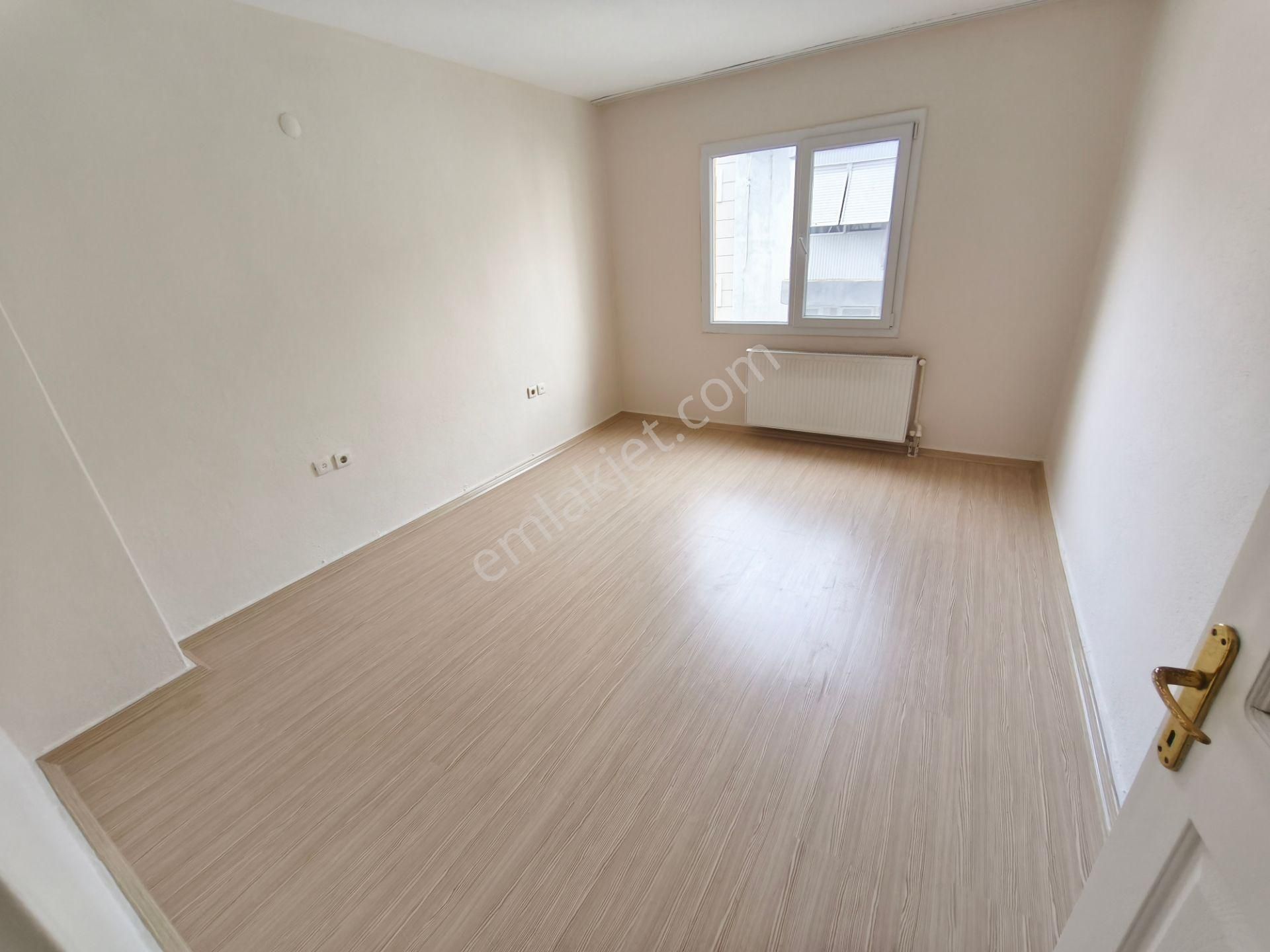 Feridun Pözüt Caddesi Üzerinde Çift Cephe Çift Balkon Kiralık 3+1 Daire - Görsel 23