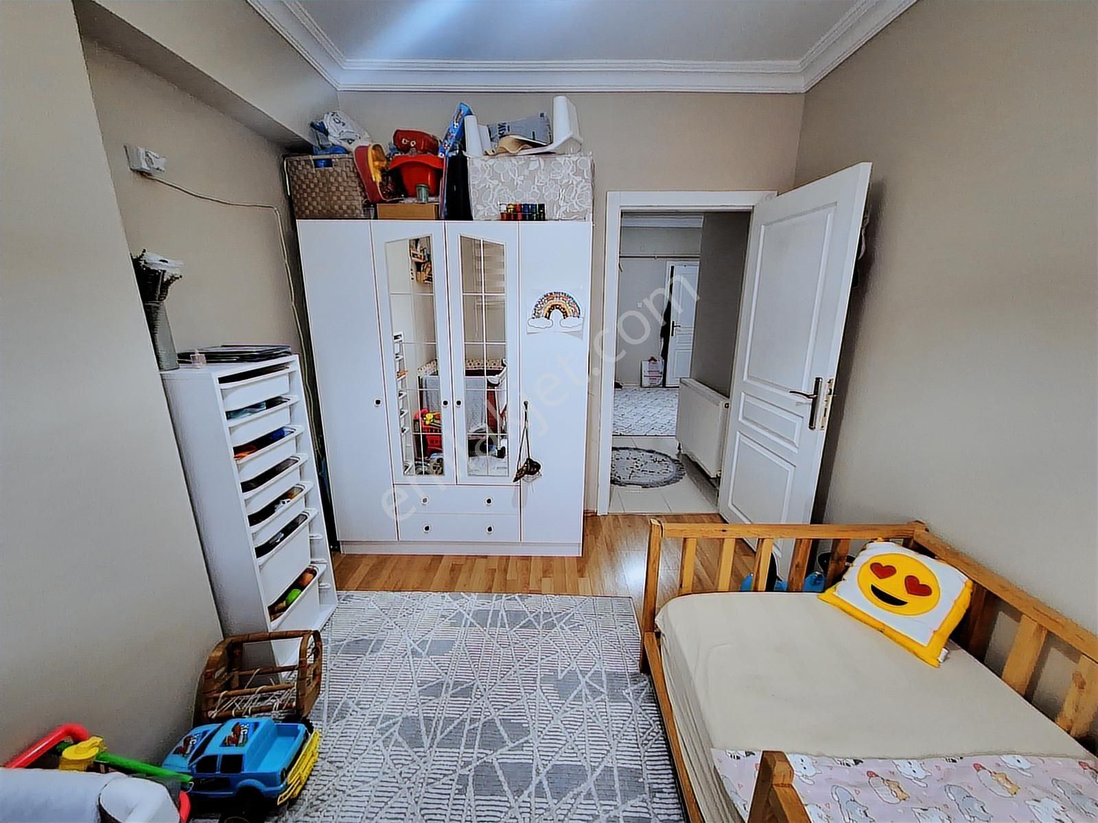 Karapürçekte Satılık 3+1 Full Yapılı Masrafsız Daire - Görsel 5