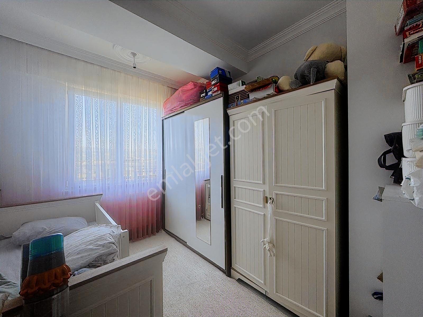 100.yıl Mahallesinde Kredeiye Uygun 3.5 +1 Dublex Daire - Görsel 17