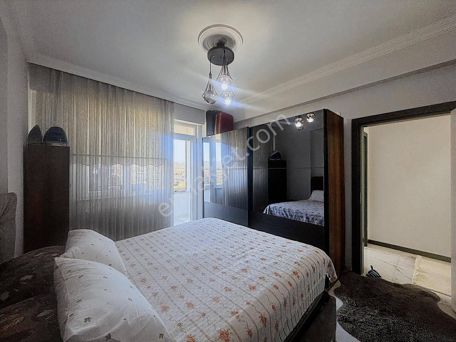 100.yıl Mahallesinde Kredeiye Uygun 3.5 +1 Dublex Daire - Görsel 19