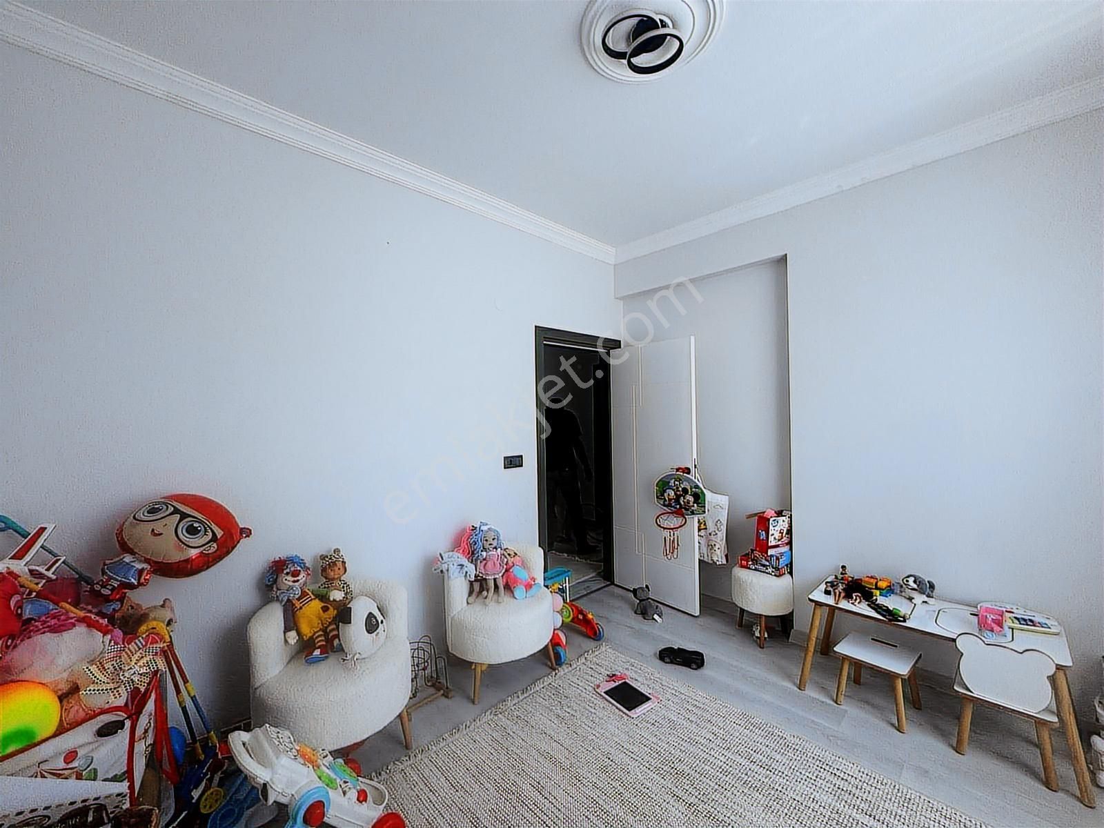 100.yıl Mahallesinde Kredeiye Uygun 3.5 +1 Dublex Daire - Görsel 12