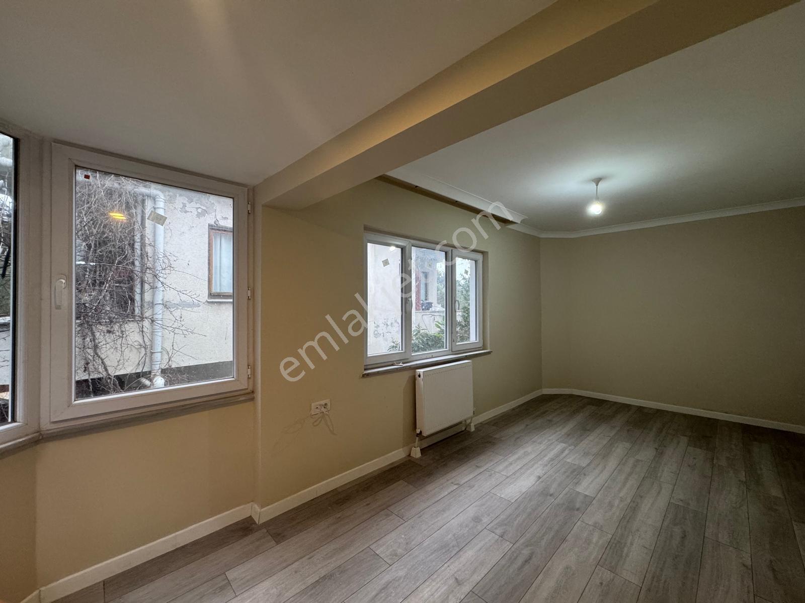 Değirmenaltı Çamlık Bölgesinde 3+1 Deniz Manzaralı Bahçeli Villa - Görsel 2