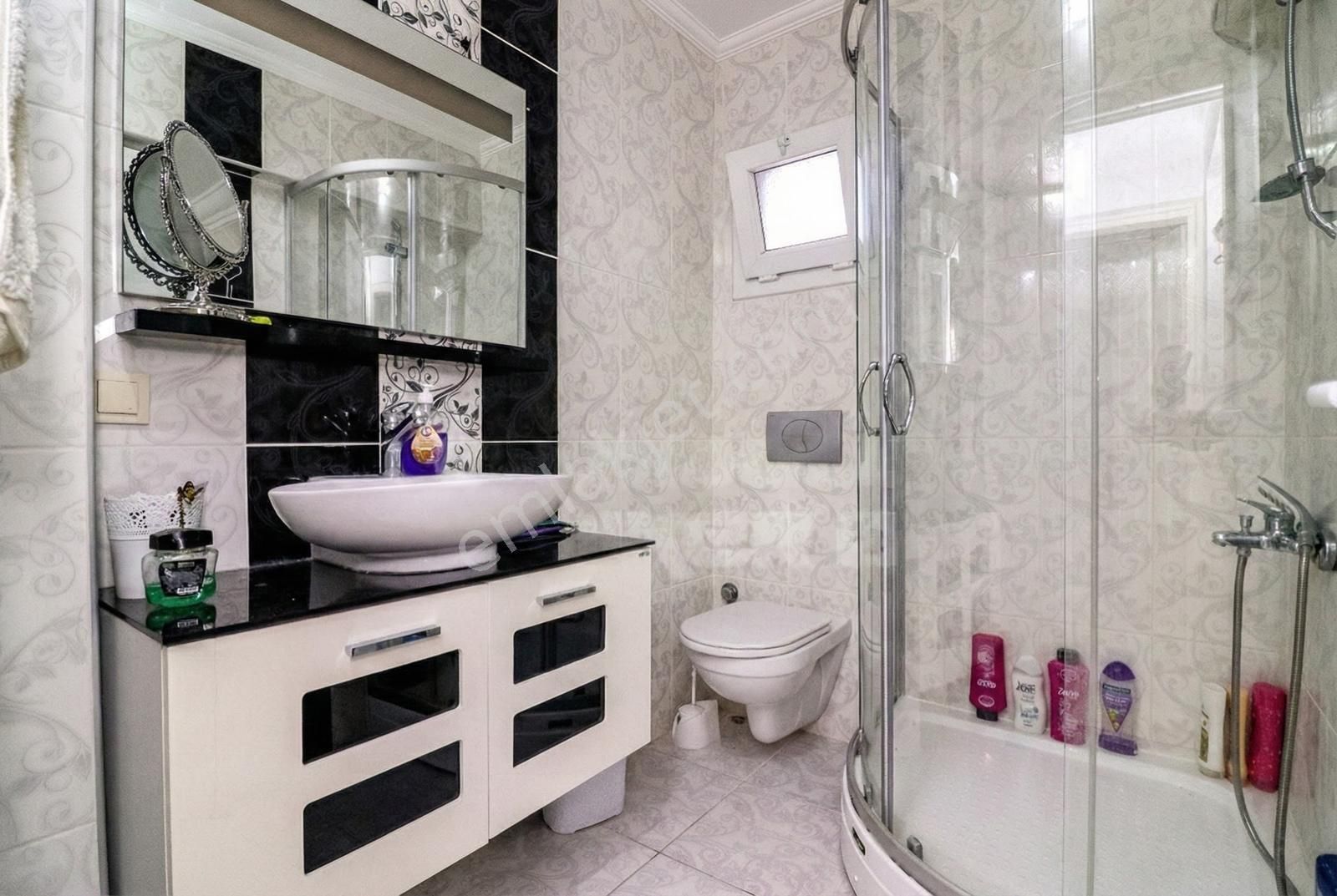 Kuşadası Mistur Sitesi'nde Satılık Triplex Villa - Görsel 21