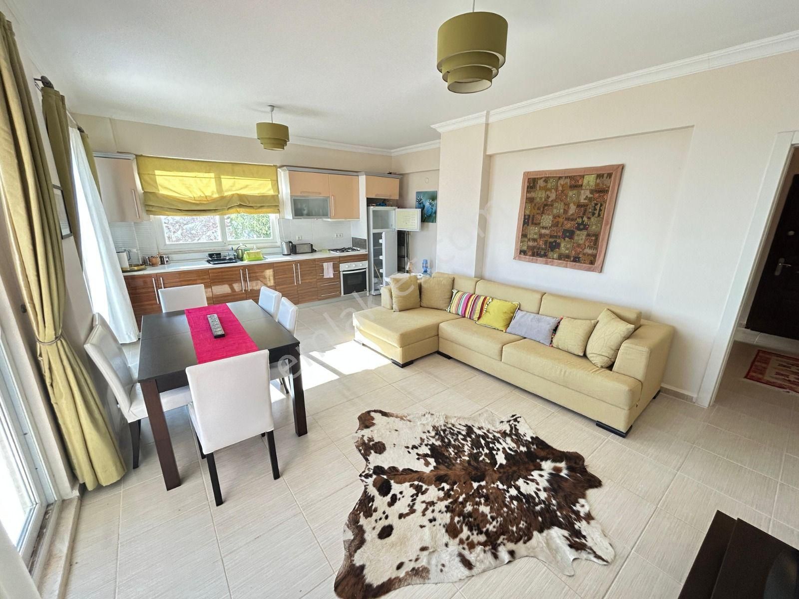 Didim Satılık Akbükte 3+1 Eşyalı Havuzlu Sitede Bahçe Dublex