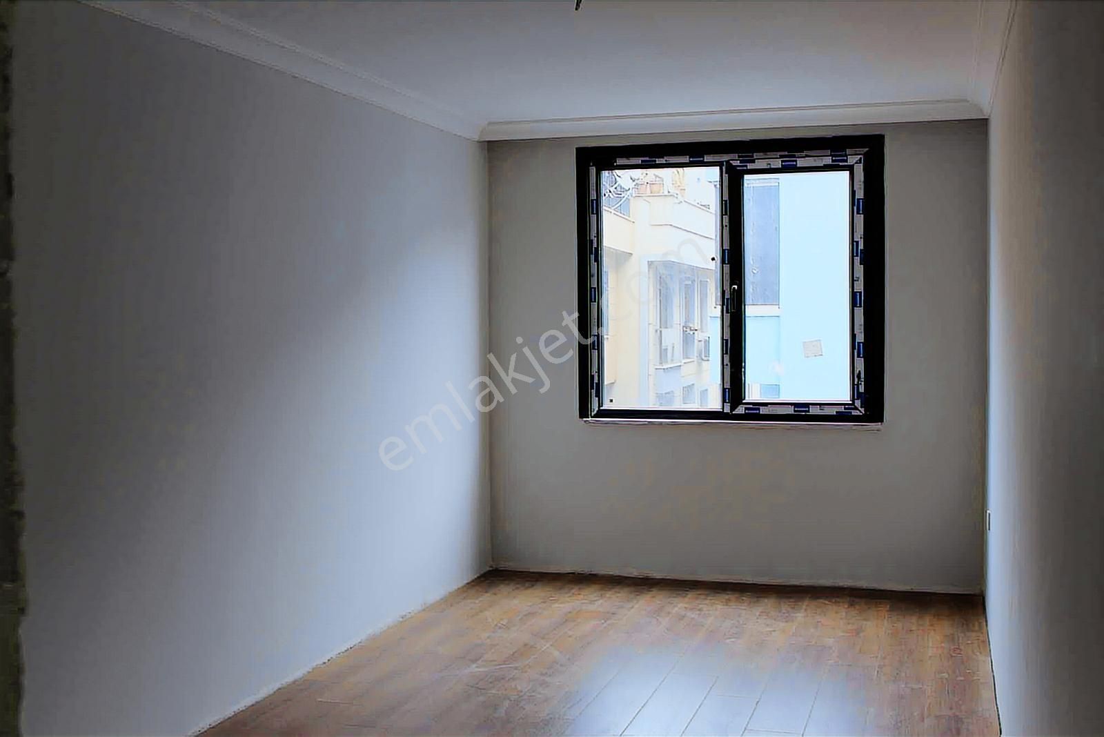 Ekşioğlu Projesi Ümraniye Çarşı Merkezinde Satılık 3+1 Daire - Görsel 2