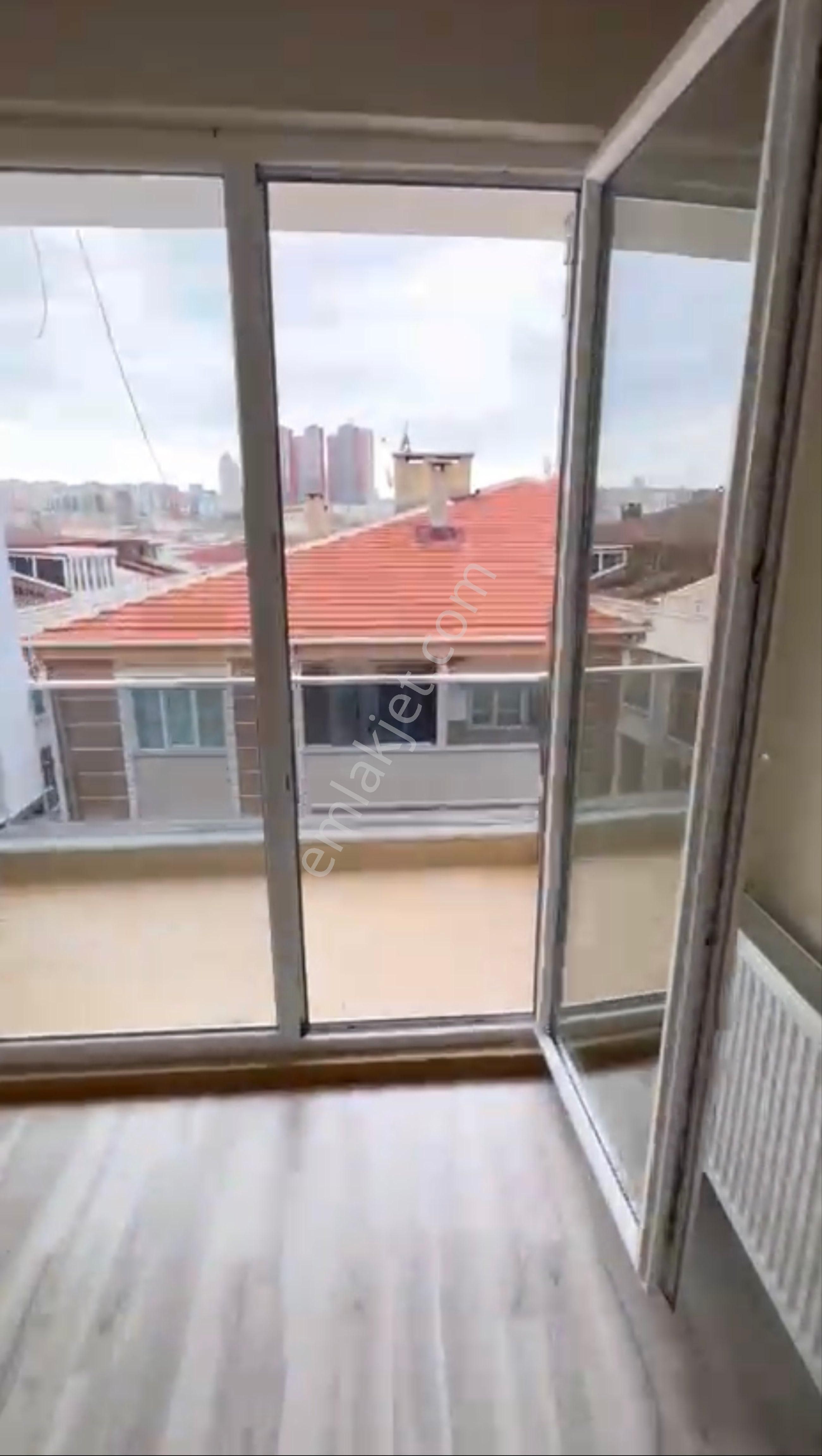 Kıraç Meydanda Asansörlü Asansör Aktıf Herkese Uygun Yenı Bına - Görsel 7