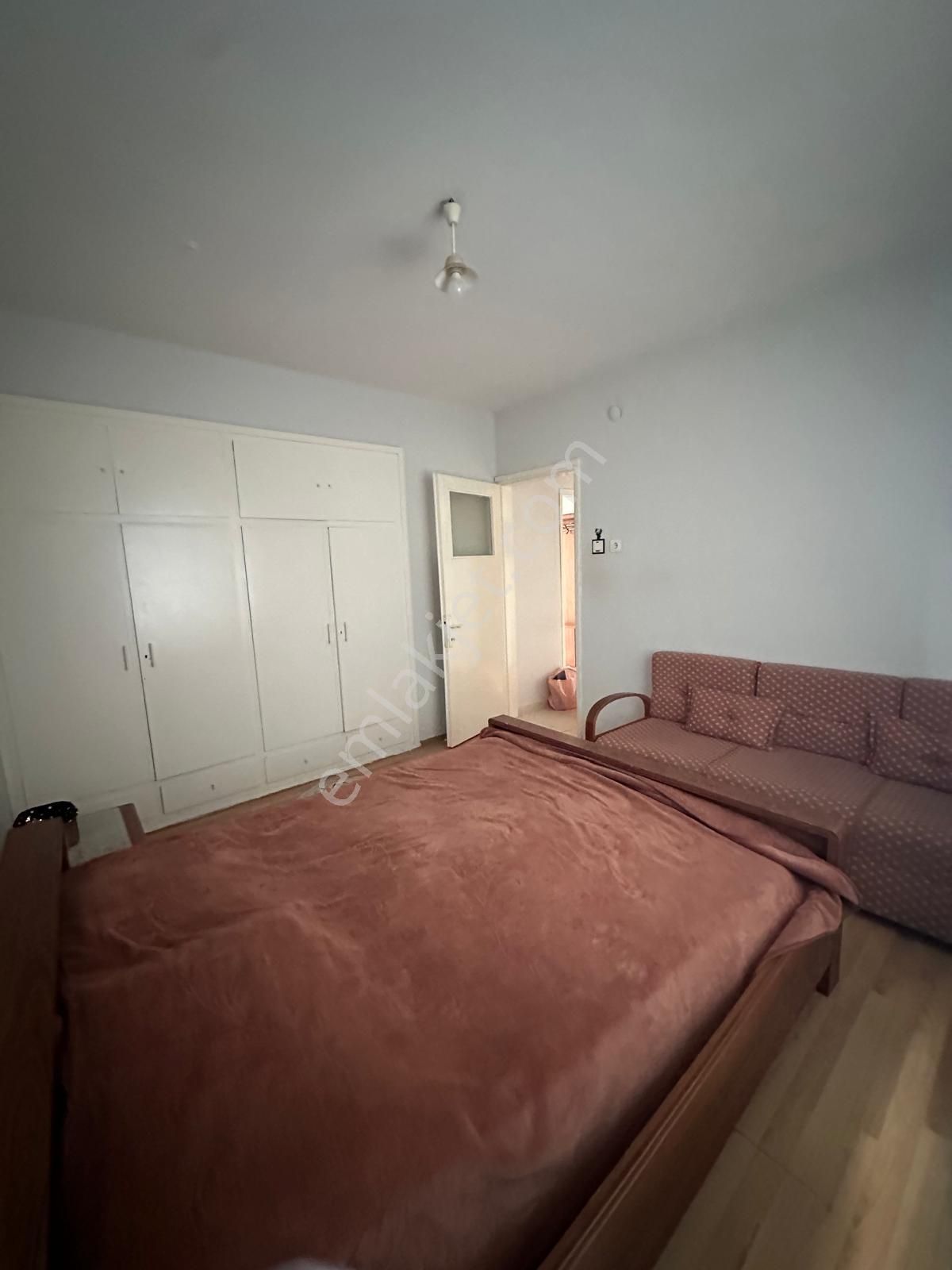 Ata Emlak'tan Fatih Caddesinde 3+1 Eşyalı Kiralık Daire - Görsel 8