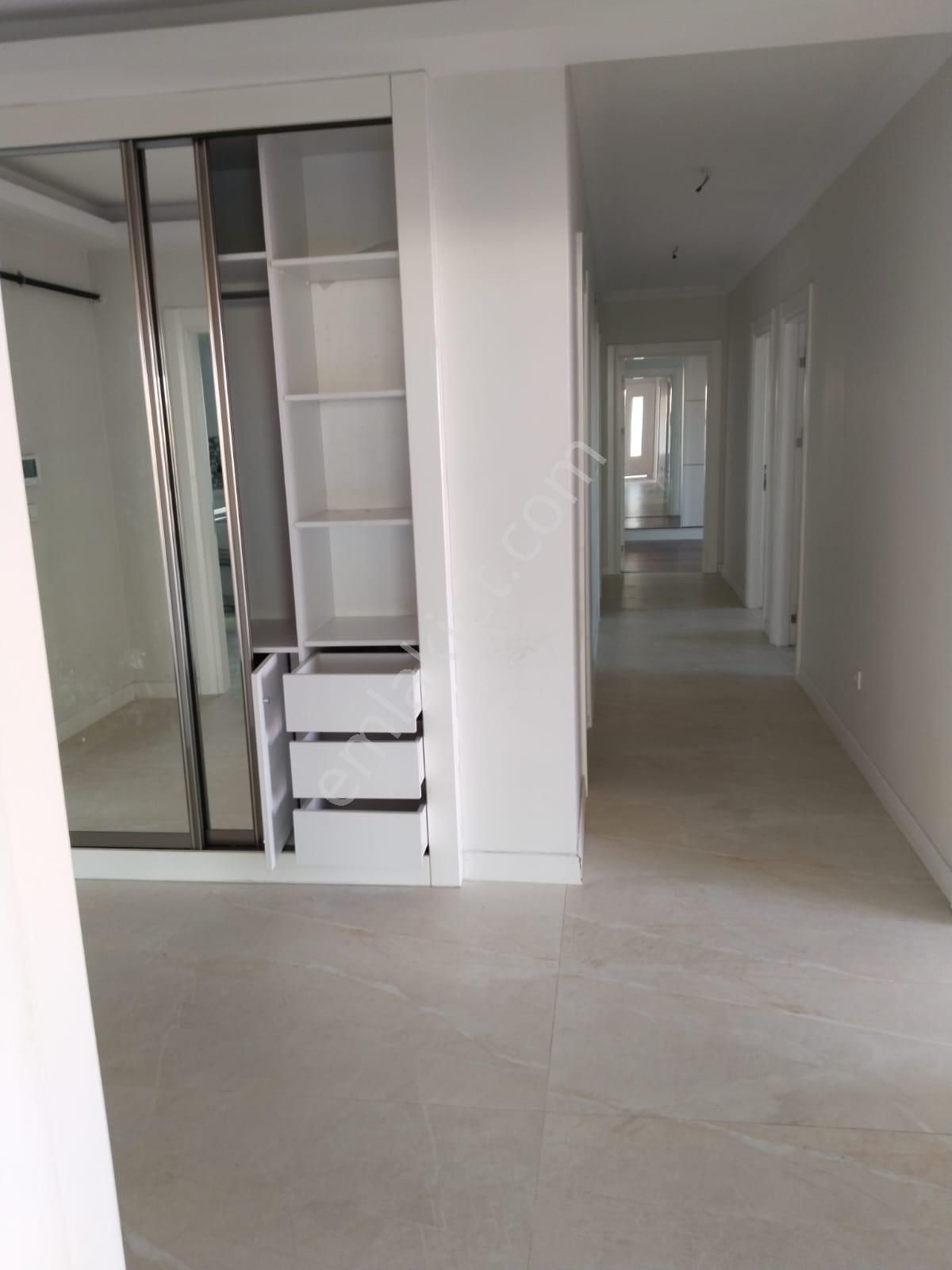 Acil Fiyat Düşük Kaldızümrütevlerin En Güzel Satılık 4+1 Dairesi - Görsel 9