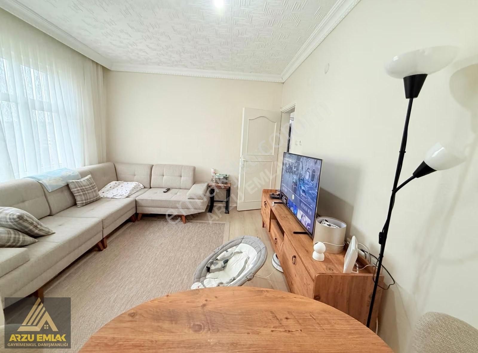 Arzu Emlaktan Cumhuriyet Mah. Hamza Yerlikaya 2+1 2.kat Daire - Görsel 9