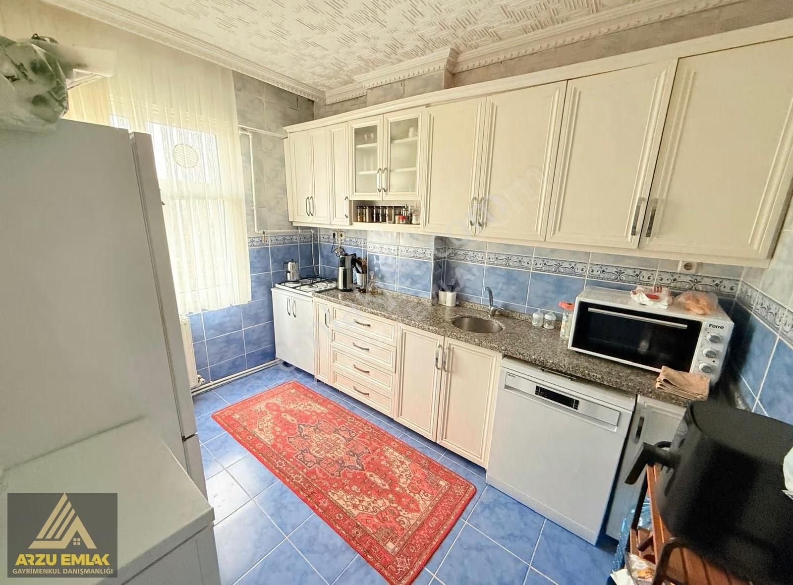 Arzu Emlaktan Cumhuriyet Mah. Hamza Yerlikaya 2+1 2.kat Daire - Görsel 8