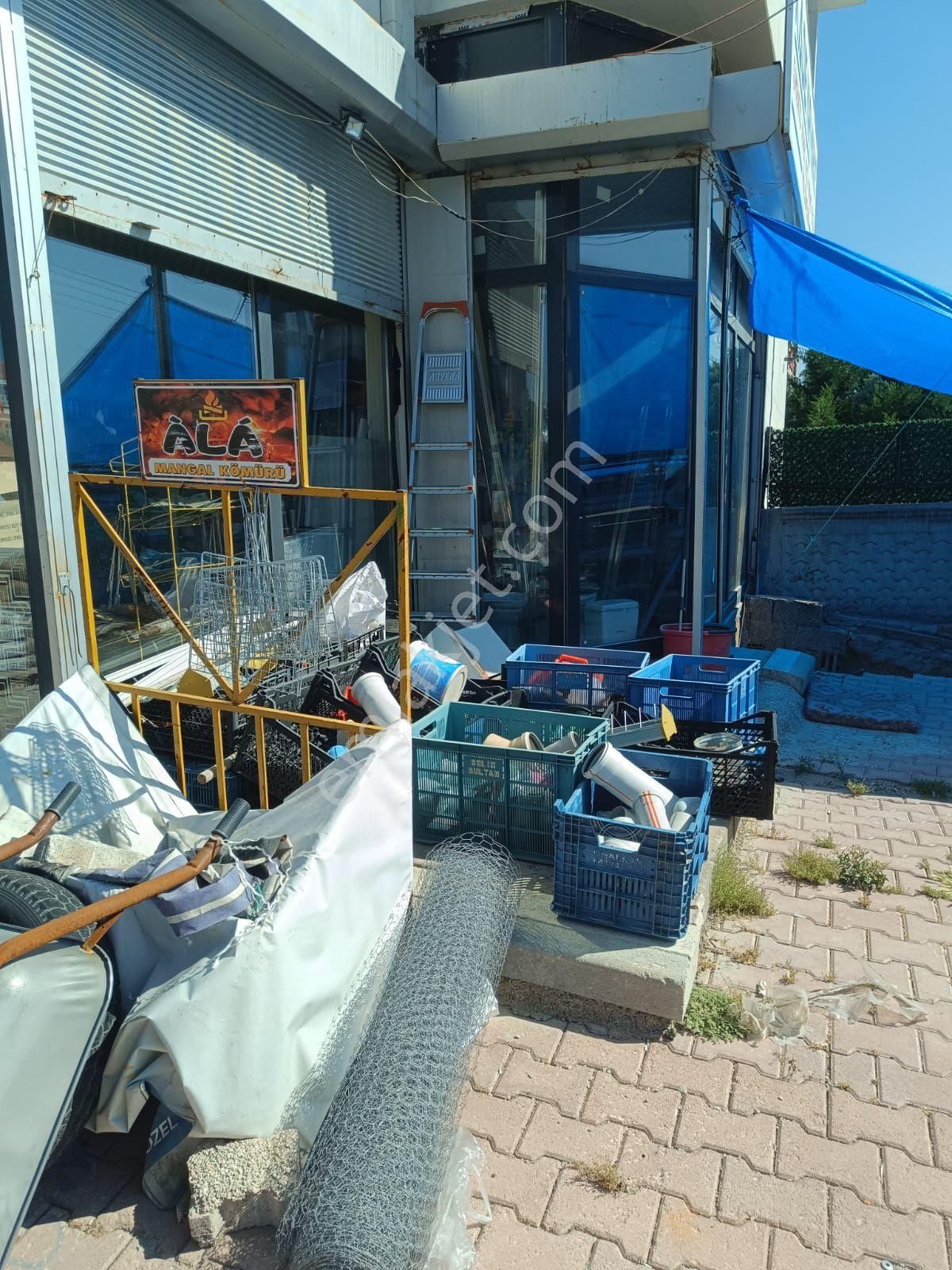 Meram Harmancıkta Hırdavat Dükkanı - Görsel 6