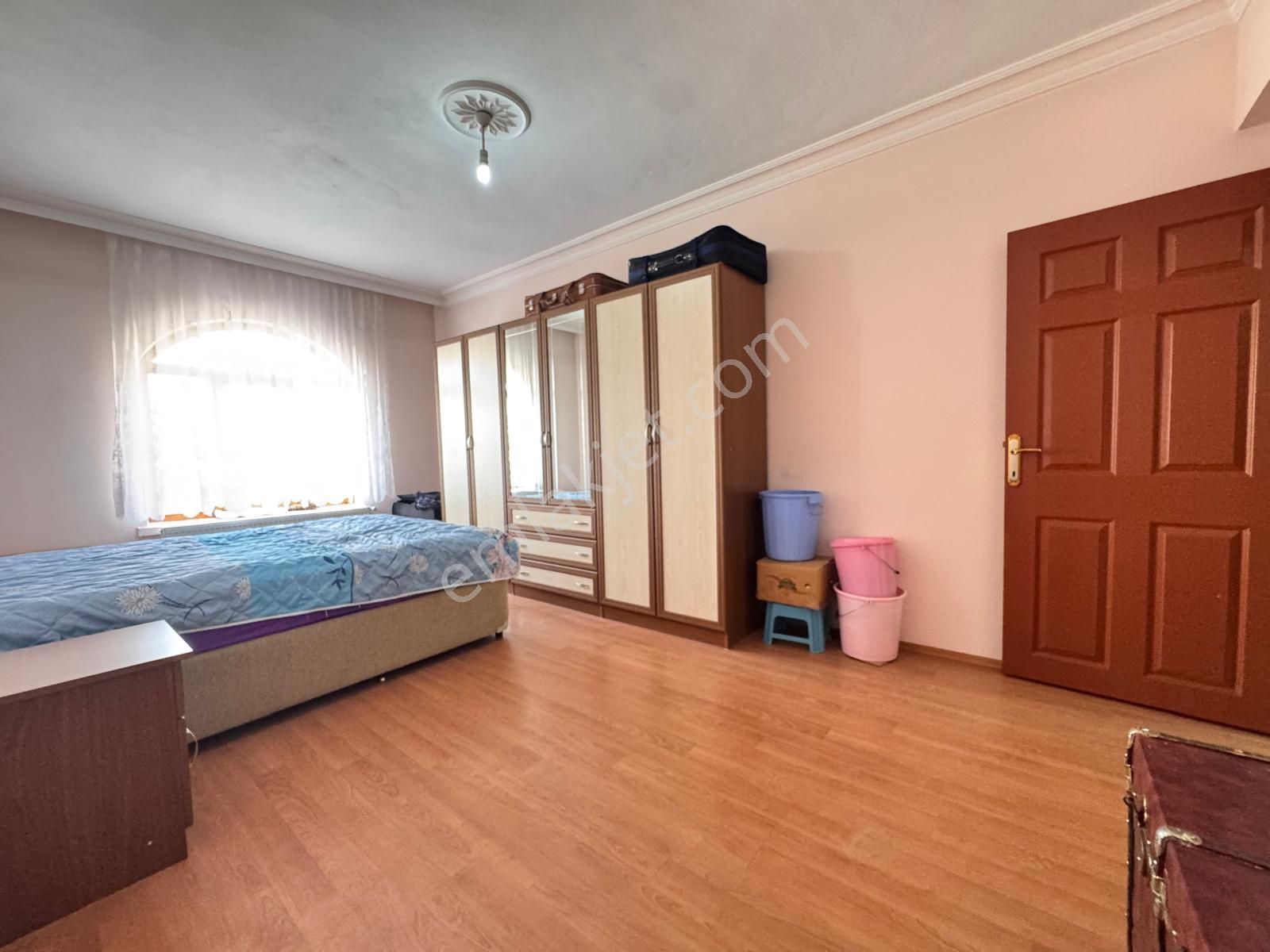 Lider Emlak'tan Panoramik Manzaralı **5+2** Dubleks 265 M2 - Görsel 32