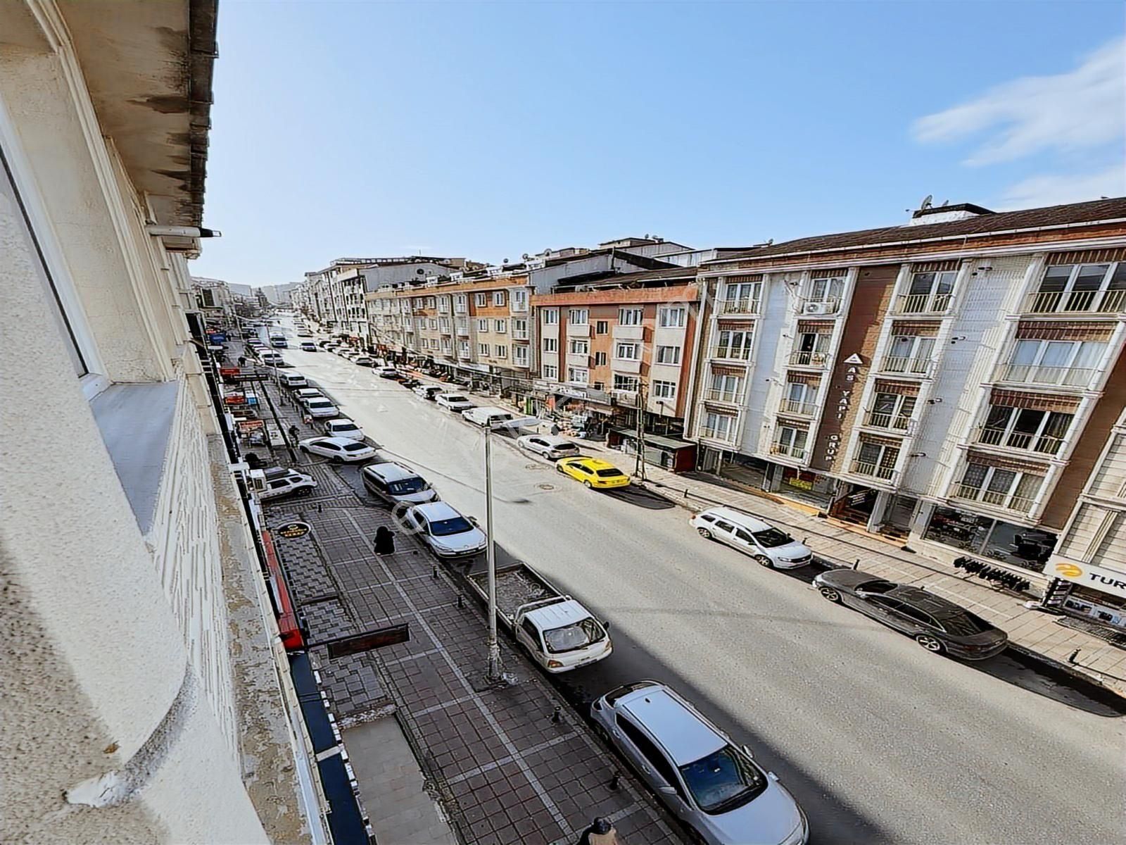 Mehterçeşme Satılık Asansörlü 2+1 Balkonlu Geniş Ferah Daire - Görsel 20