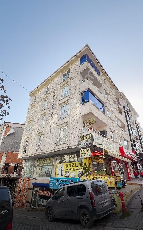 Mehterçeşme Satılık Asansörlü 2+1 Balkonlu Geniş Ferah Daire - Görsel 14