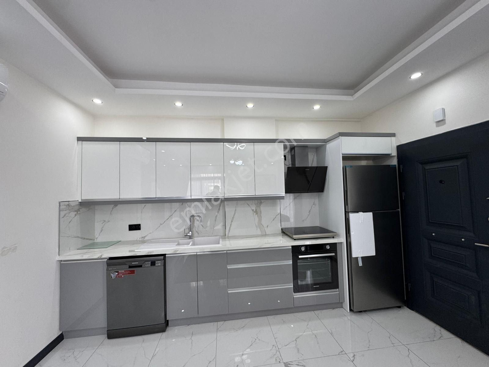 ❗️plaja Yakın 3+1 Triplex Villa Müstakil Havuzlu & Full Eşyalı❗️ - Görsel 12