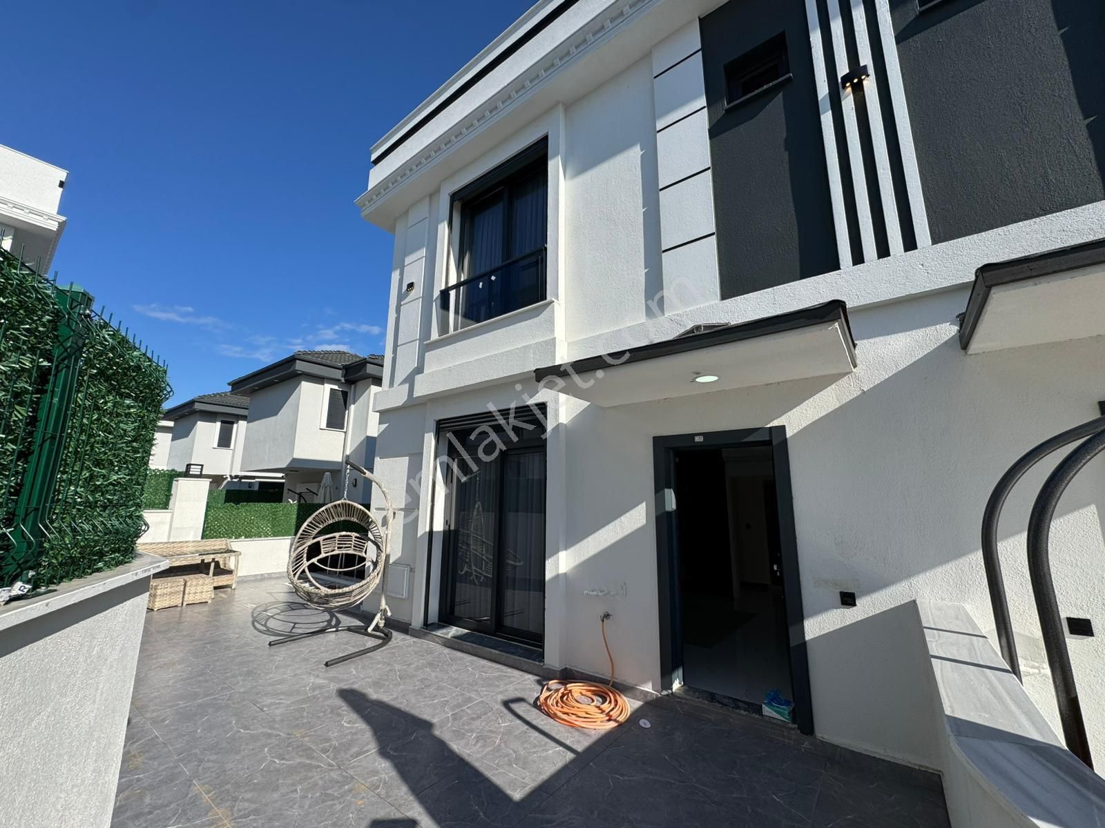 ❗️plaja Yakın 3+1 Triplex Villa Müstakil Havuzlu & Full Eşyalı❗️ - Görsel 3