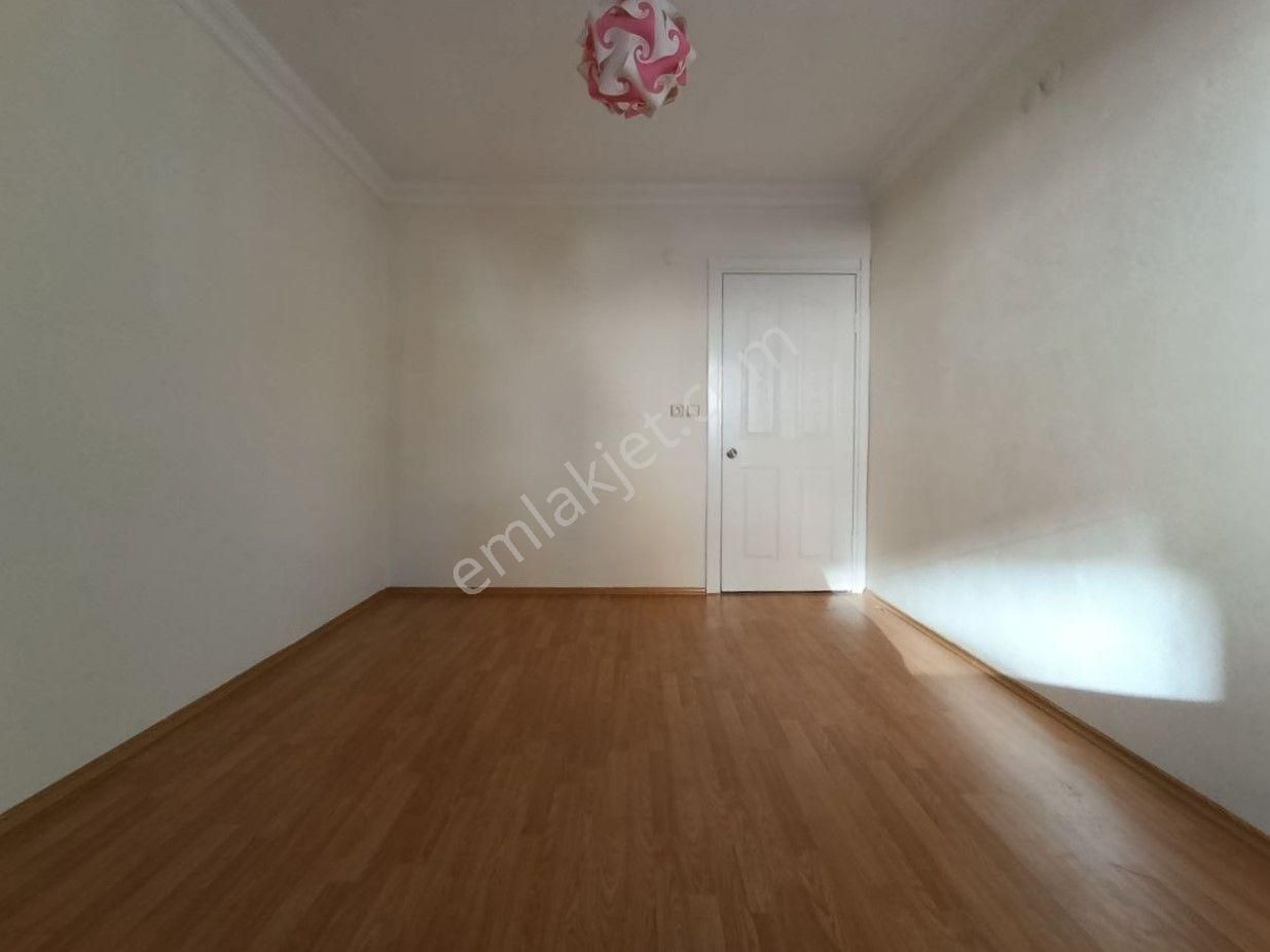 Altınkum Merkezde Denize 400 Metre Pazarın İçinde Ön Cephe 2+1 Daire - Görsel 32