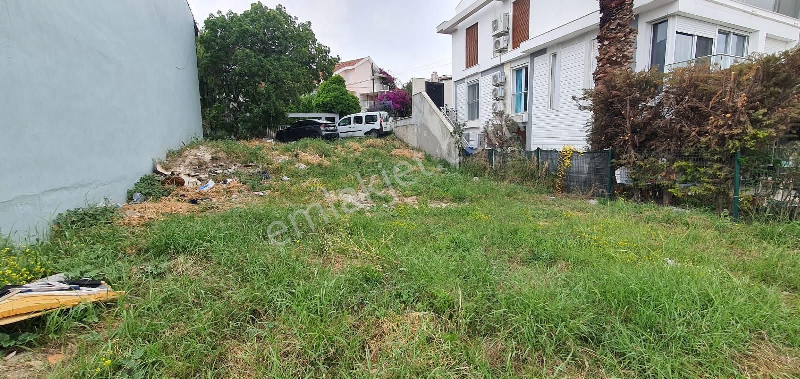 Kuşadası'nın En Prestijli Bölgesi'nde Satılık Villa Arsası - Görsel 7