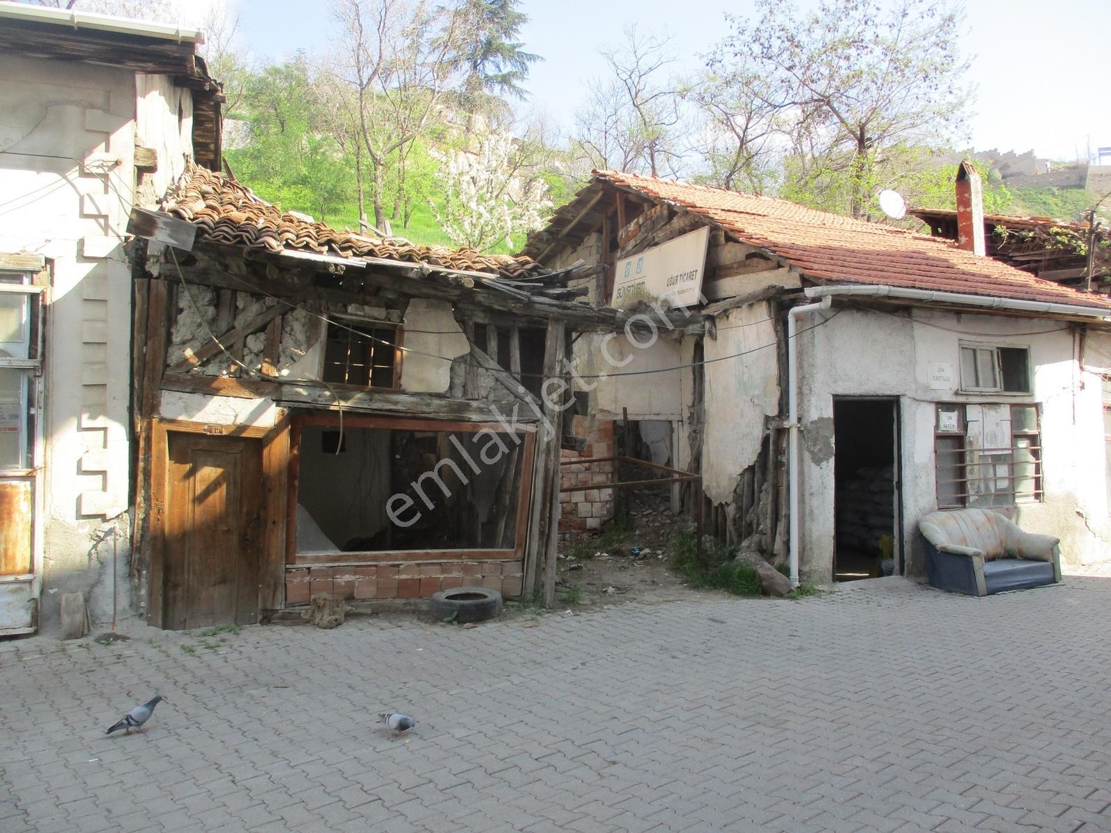 Çorum İskilip Semerciler Çarşısında 48 M2 İki Dükkan Satılık Dük - Görsel 8
