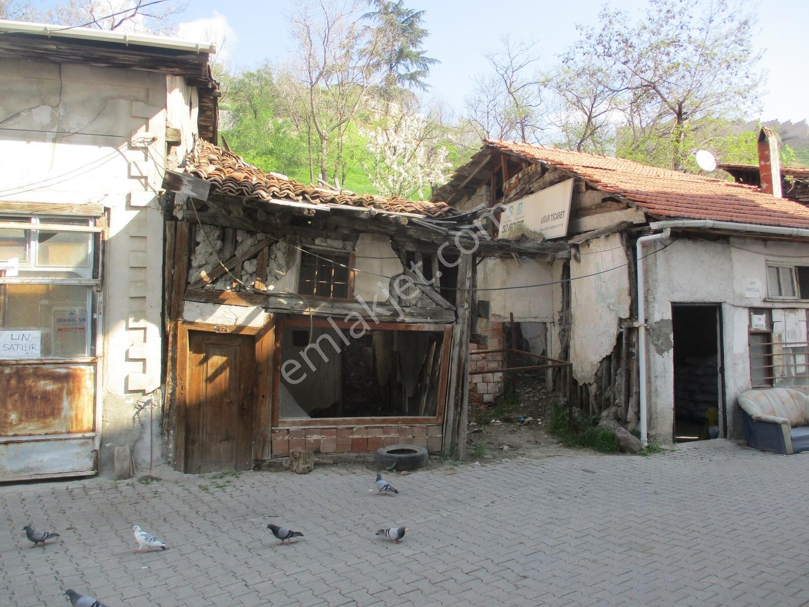 Çorum İskilip Semerciler Çarşısında 48 M2 İki Dükkan Satılık Dük - Görsel 6