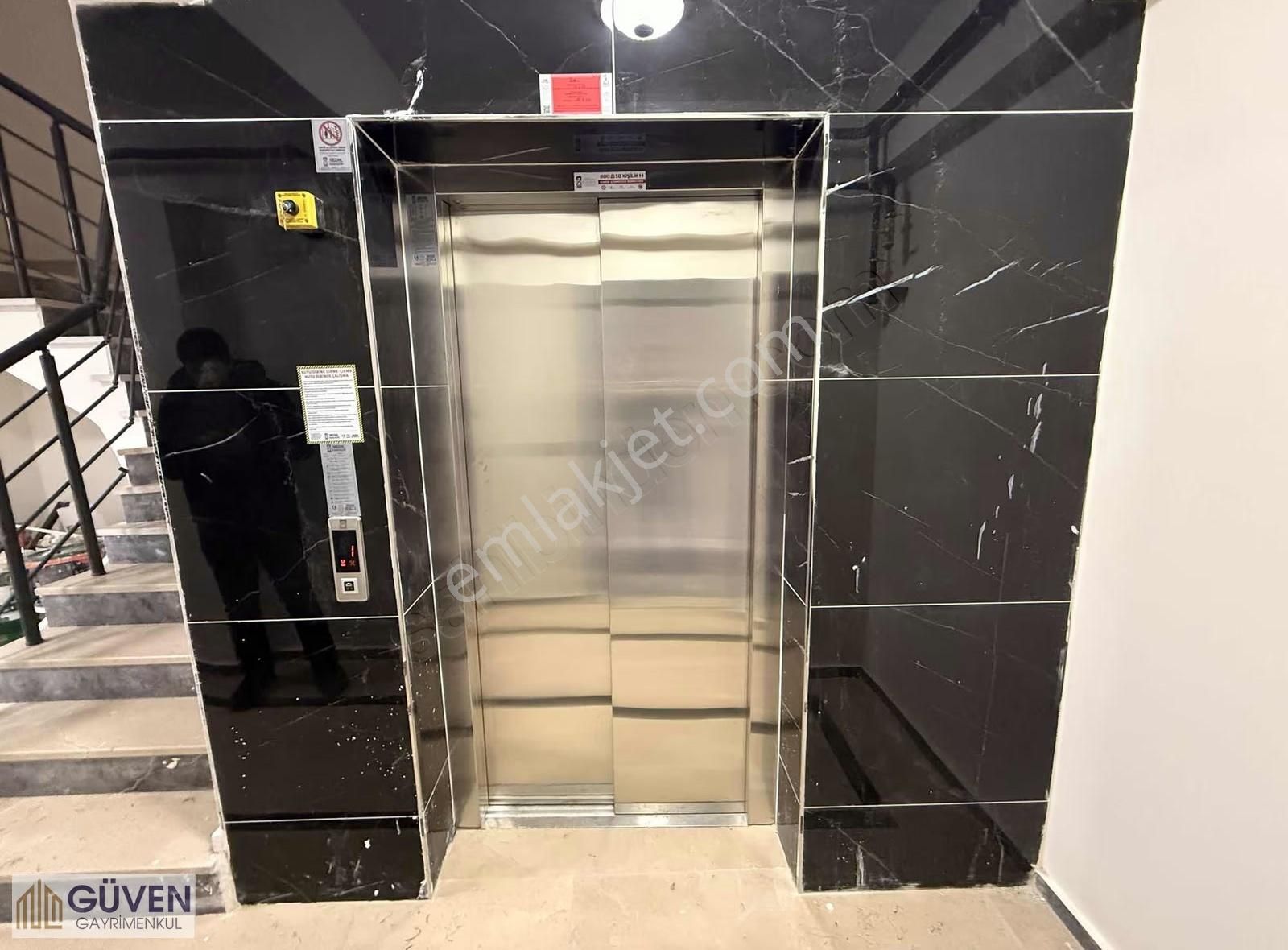 Battal Gazi Caddesi Dibi 2+1 Geniş Arakat - Görsel 16