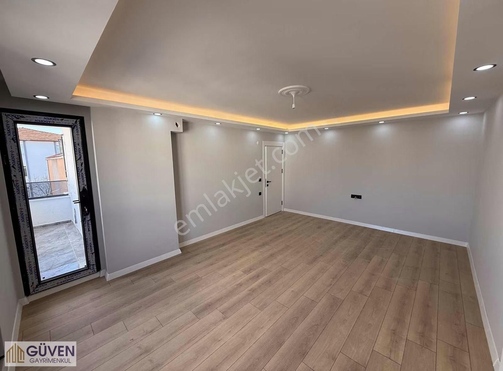 Battal Gazi Caddesi Dibi 2+1 Geniş Arakat