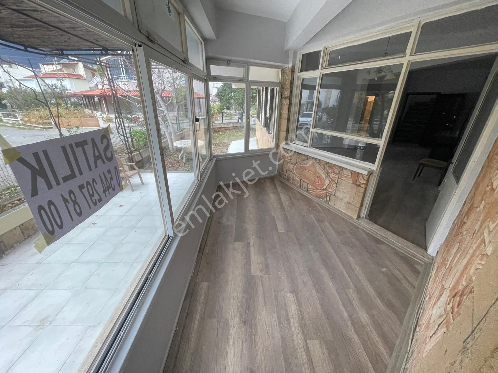 Altınoluk’ta Denize 1 Sokak – Müstakil Tadında, Bahçe Kullanımlı Daire - Görsel 23
