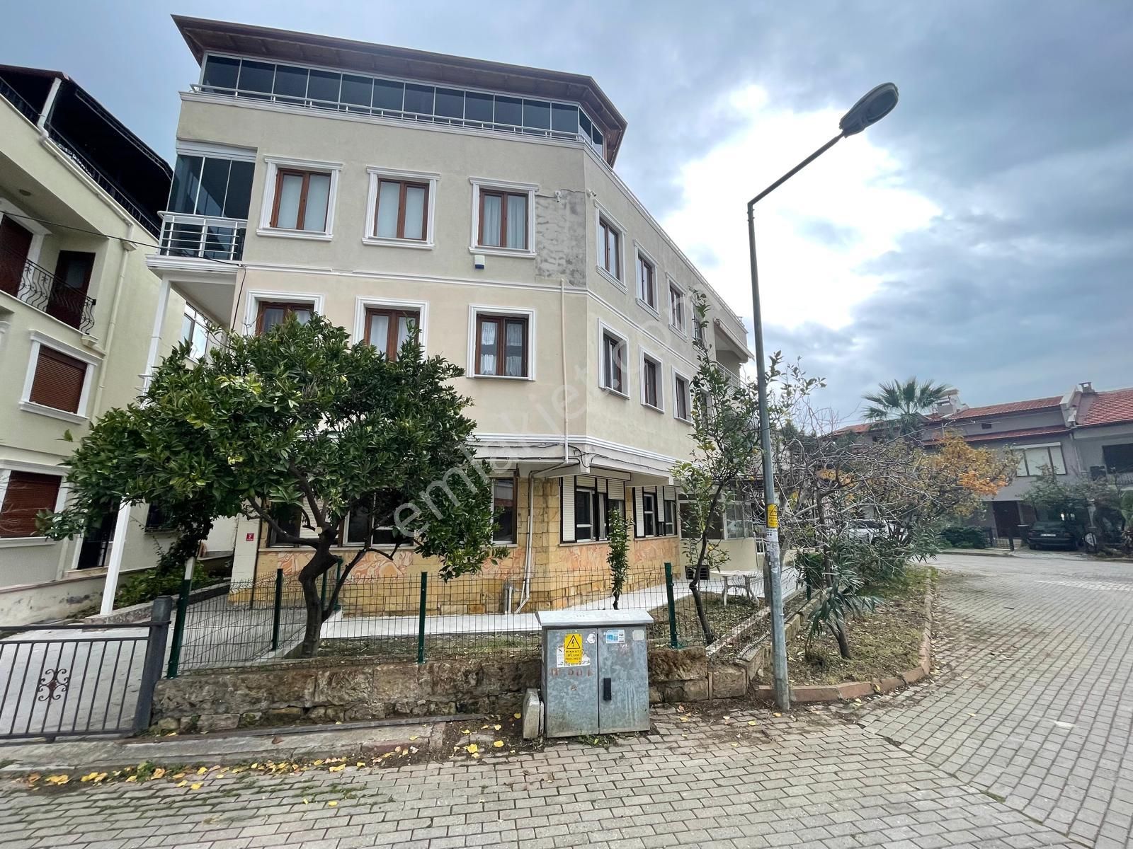 Altınoluk’ta Denize 1 Sokak – Müstakil Tadında, Bahçe Kullanımlı Daire - Görsel 24