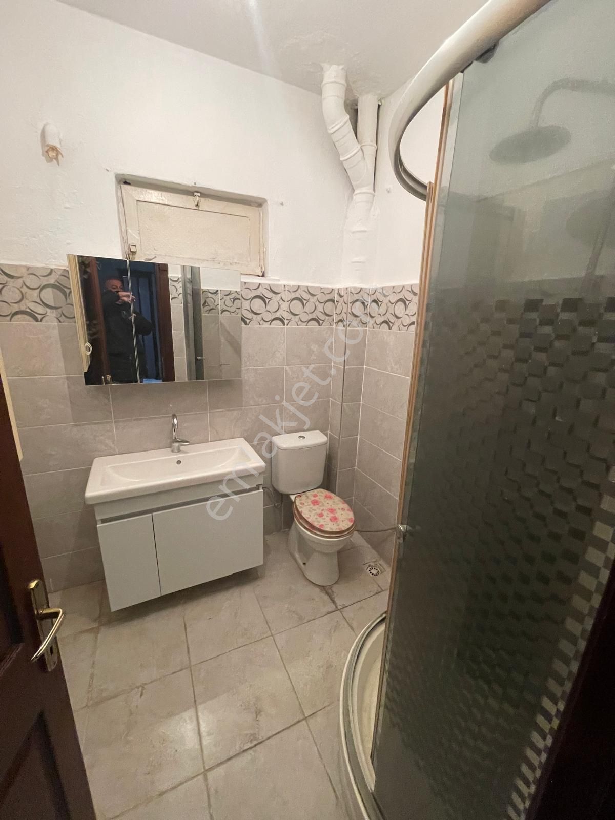 Altınoluk’ta Denize 1 Sokak – Müstakil Tadında, Bahçe Kullanımlı Daire - Görsel 9