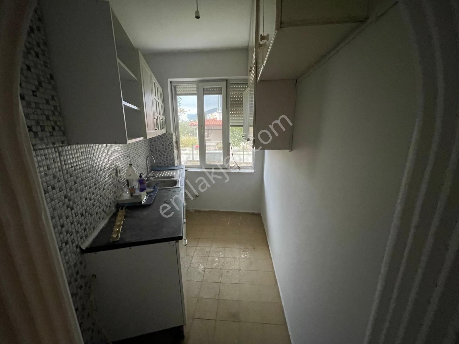 Altınoluk’ta Denize 1 Sokak – Müstakil Tadında, Bahçe Kullanımlı Daire - Görsel 13