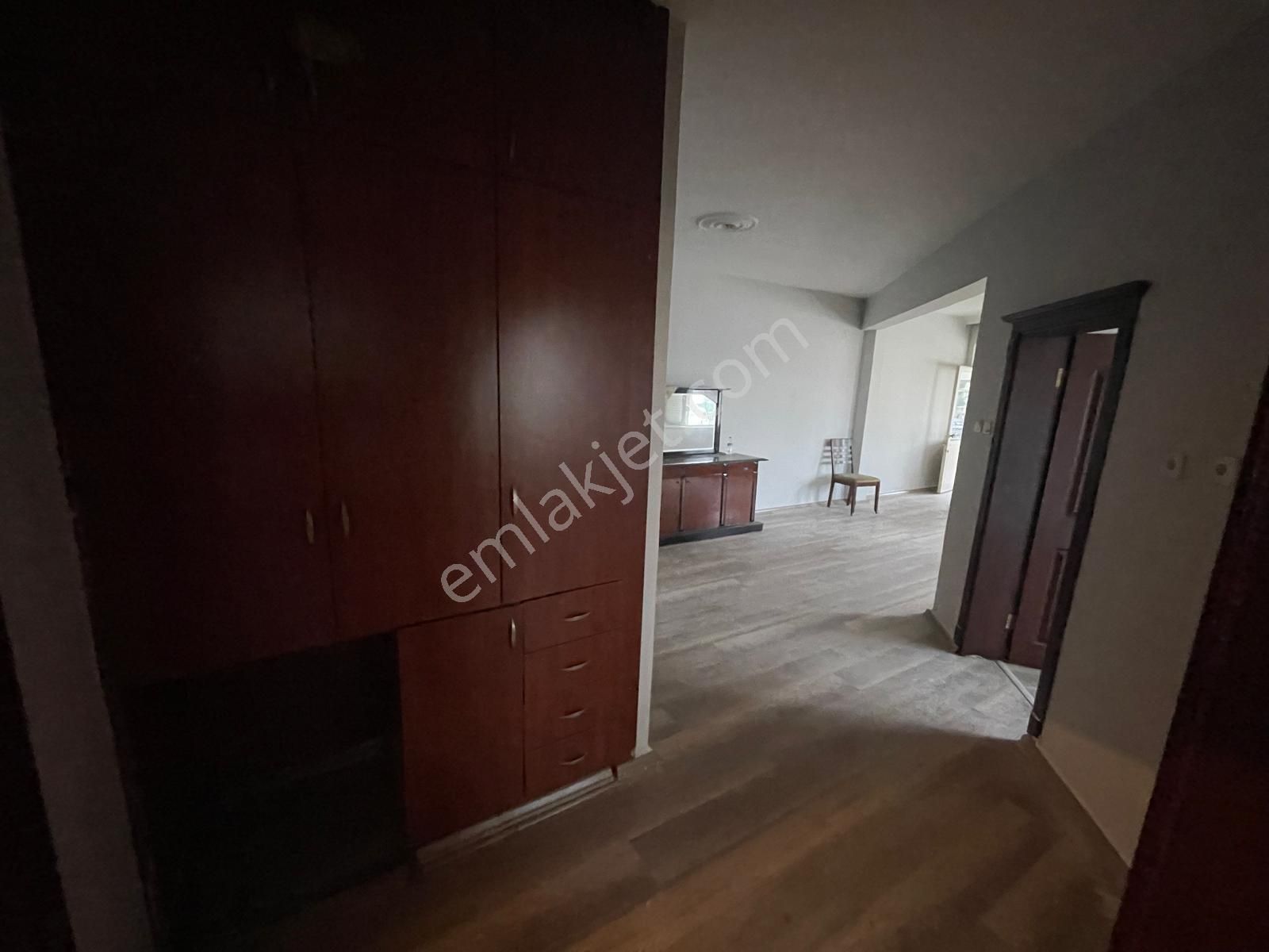 Altınoluk’ta Denize 1 Sokak – Müstakil Tadında, Bahçe Kullanımlı Daire - Görsel 7