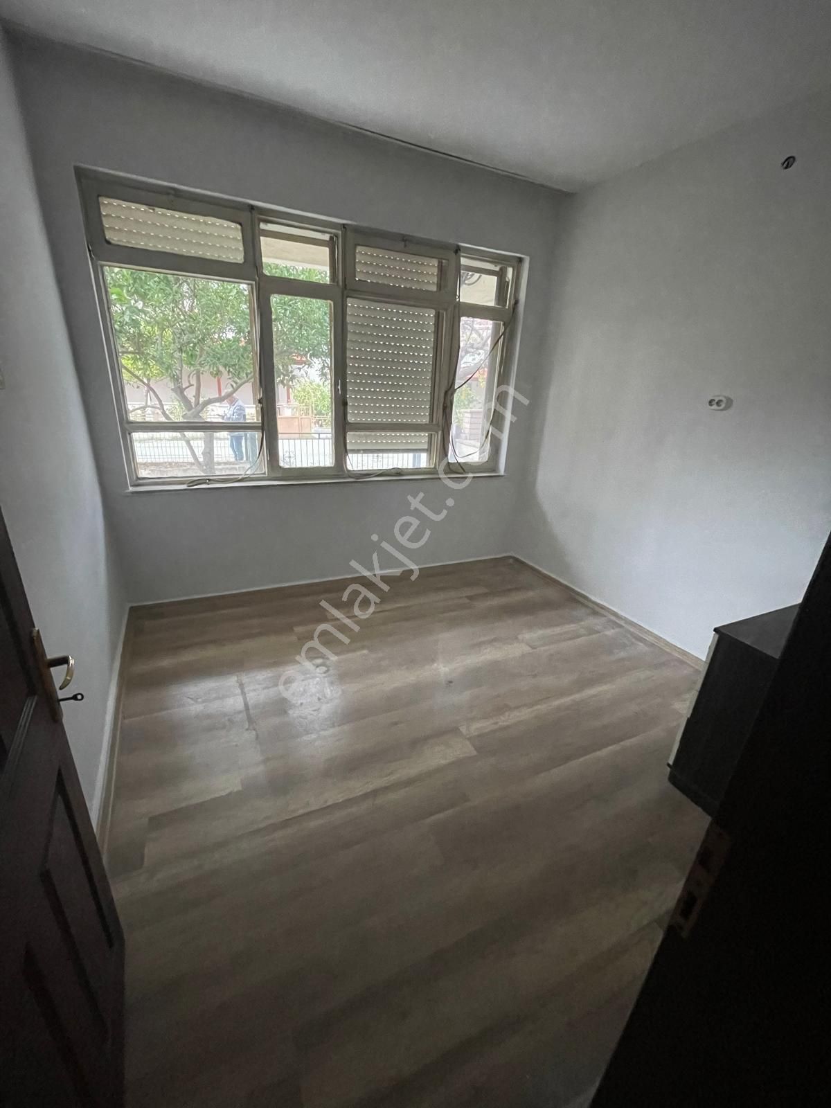 Altınoluk’ta Denize 1 Sokak – Müstakil Tadında, Bahçe Kullanımlı Daire - Görsel 16