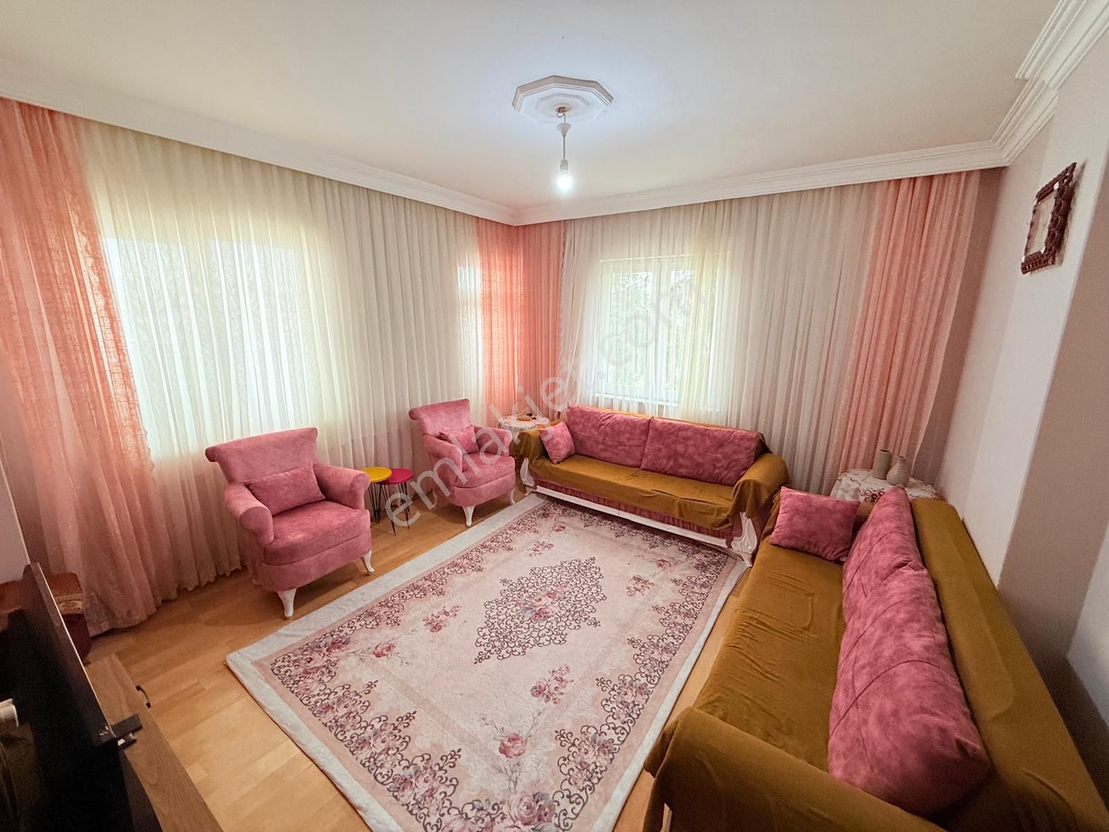 Varsak Aydoğmuşta 2+1 Katta 105m2 Satılık Daire - Görsel 3