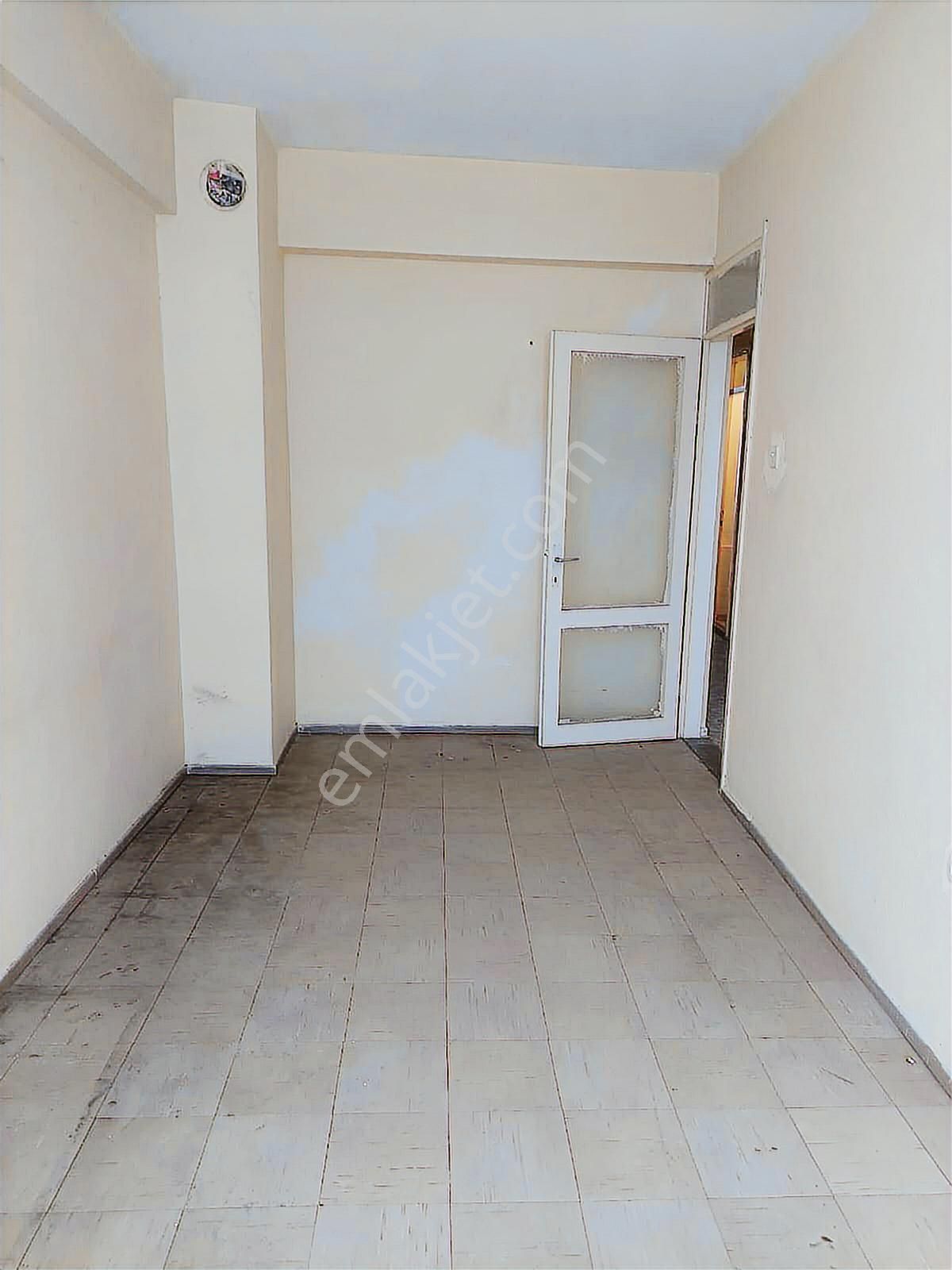 Balçova Da Onur Mah.si Atlas Sok.ta 3+1 Satılık Daıre - Görsel 3